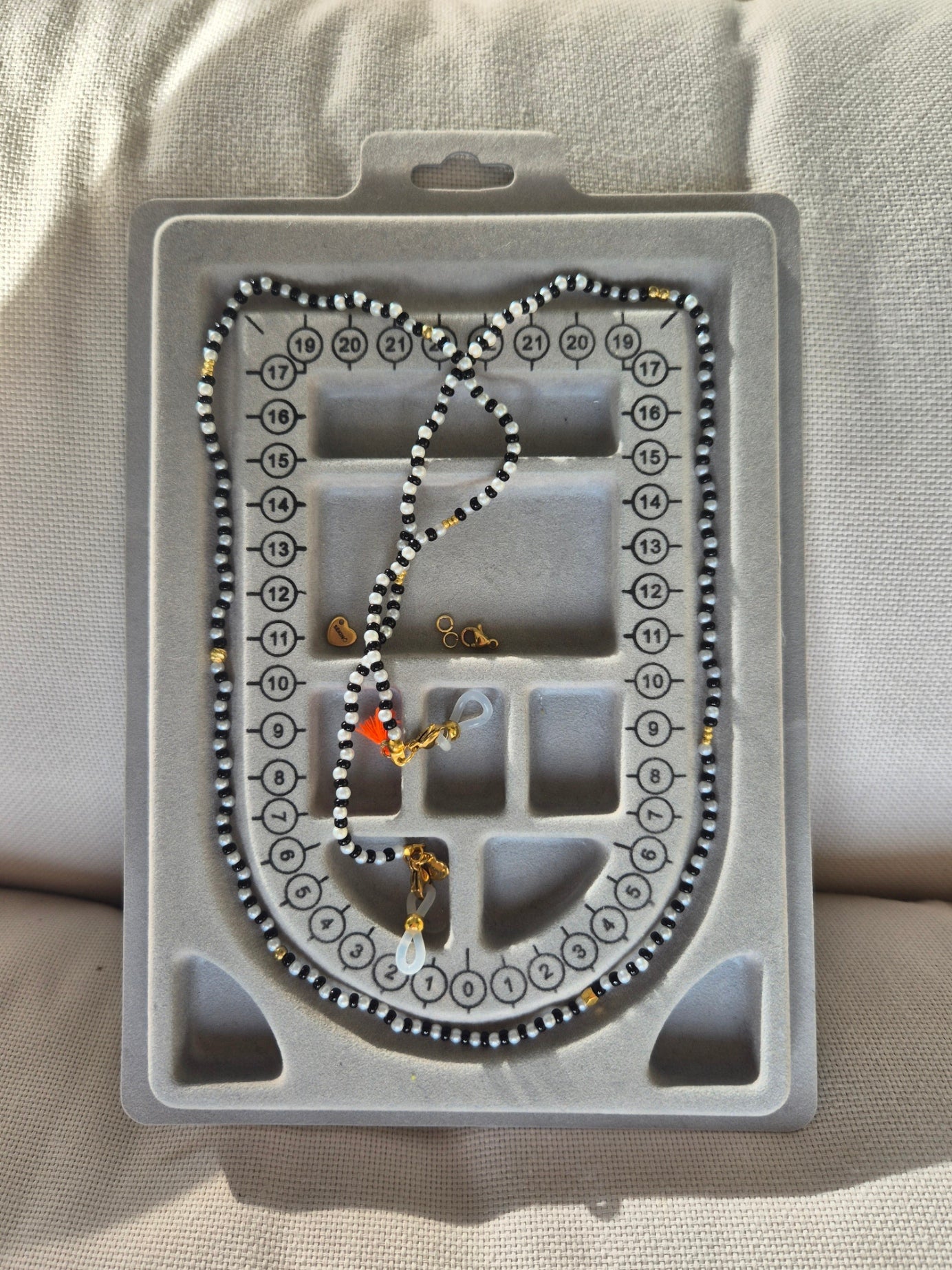 Individuelle Brillenketten