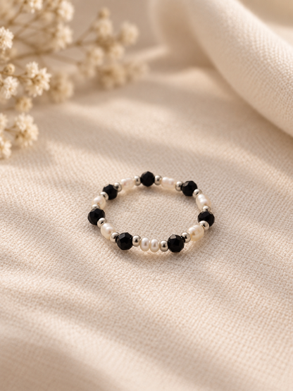 Nomi Ring
